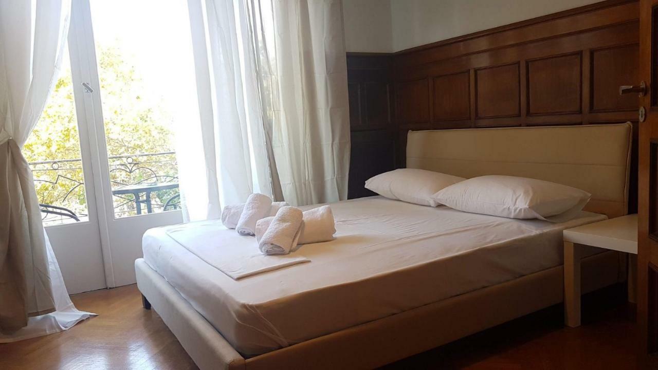 Violet Errathens Apartment - Athens Center, 7 Bd, 3 Bath Eksteriør billede