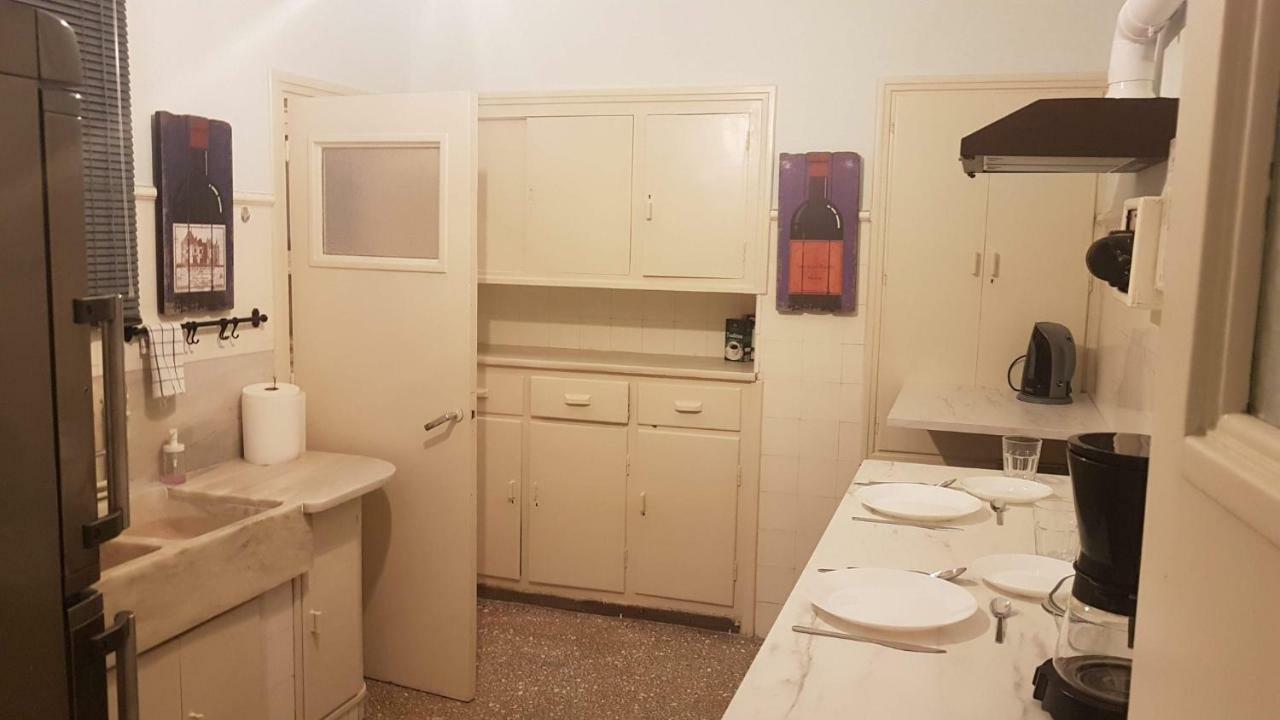 Violet Errathens Apartment - Athens Center, 7 Bd, 3 Bath Eksteriør billede