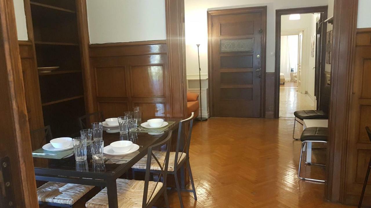 Violet Errathens Apartment - Athens Center, 7 Bd, 3 Bath Eksteriør billede