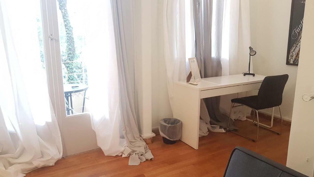 Violet Errathens Apartment - Athens Center, 7 Bd, 3 Bath Eksteriør billede
