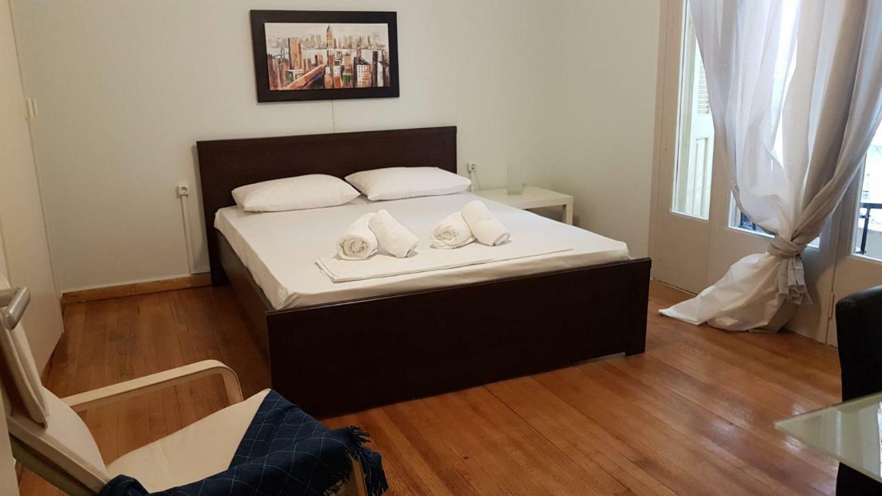 Violet Errathens Apartment - Athens Center, 7 Bd, 3 Bath Eksteriør billede