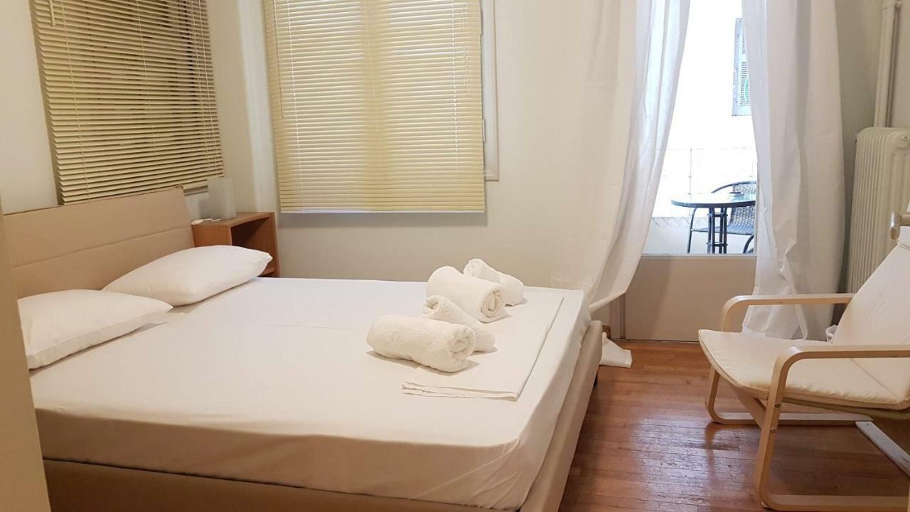 Violet Errathens Apartment - Athens Center, 7 Bd, 3 Bath Eksteriør billede